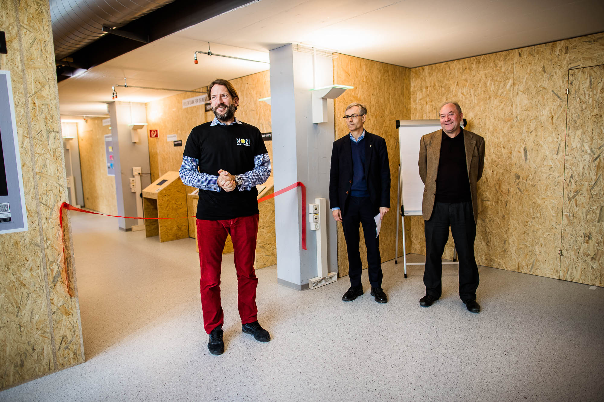 Export x3 1DX23071 Business 2020 Opening MOBI